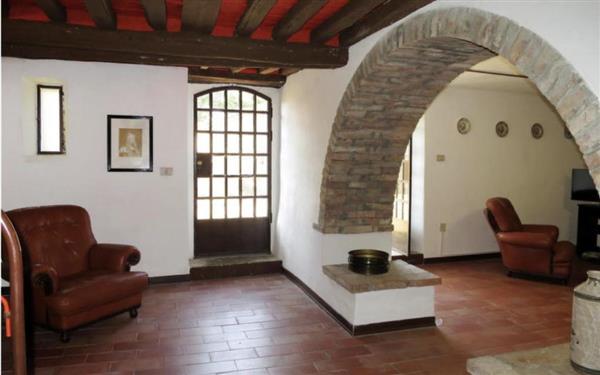 San Dalmazio - Pomarance: Casale 6 locali 1
