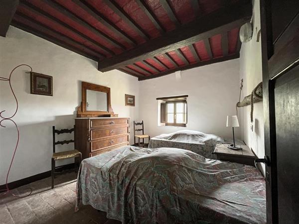 San Dalmazio - Pomarance: Casale 6 locali 7