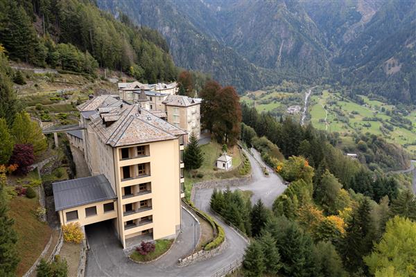 Sondalo: Albergo 200 locali 4