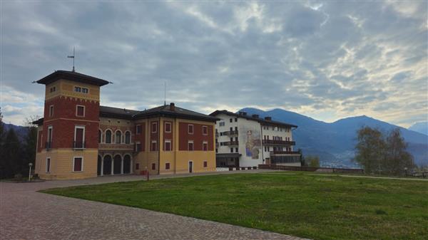 Pergine Valsugana: Albergo 1