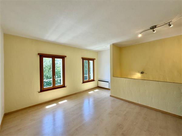 Arosio-Mugena: Casa unifamiliare 3.5 locali 6