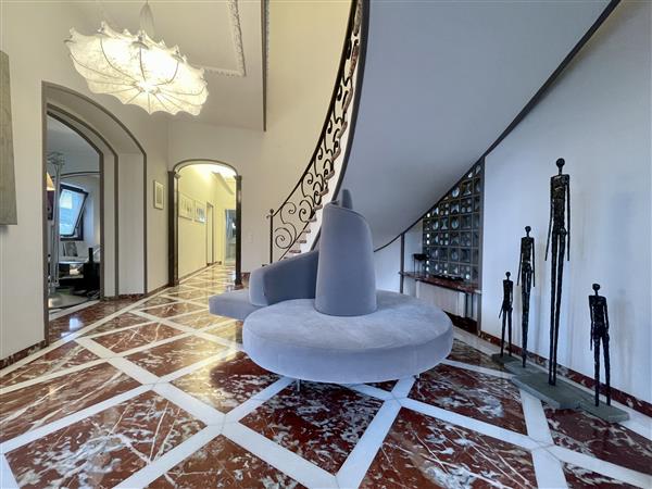 Balerna: Villa 7.5 locali 9