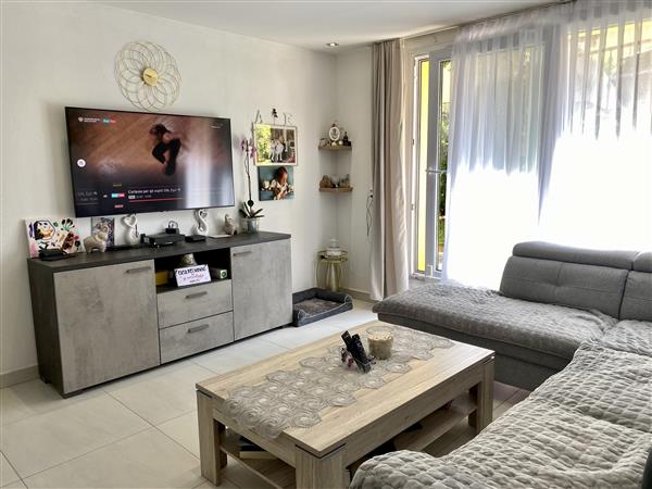 Canobbio: Casa bifamiliare 7 locali 3