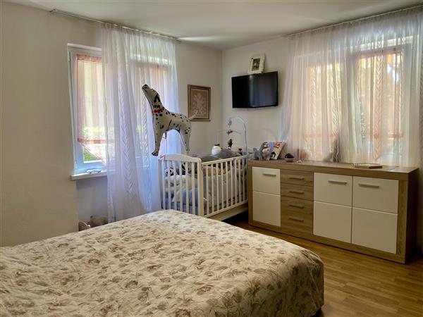 Canobbio: Casa bifamiliare 7 locali 10