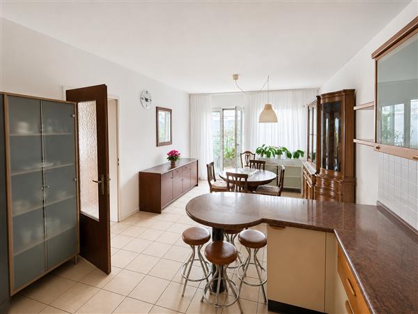 Cadempino: Casa unifamiliare 6 locali 6