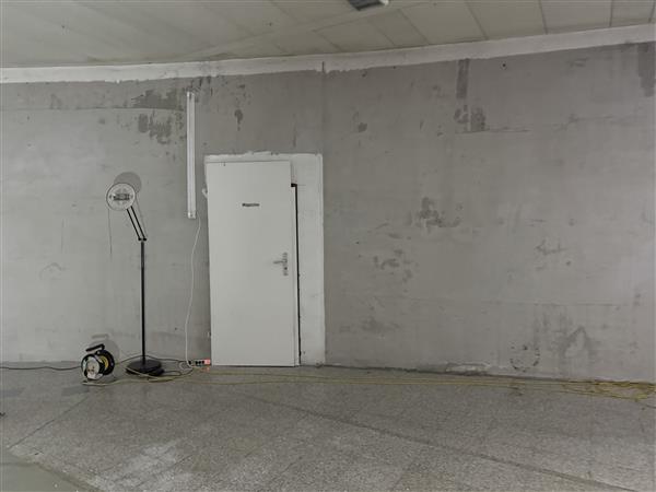 Mendrisio: Spazio commerciale 1 locale 9