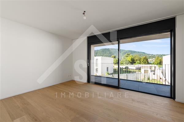 Caslano: Casa a schiera 2.5 locali 6
