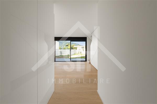 Caslano: Casa a schiera 2.5 locali 2
