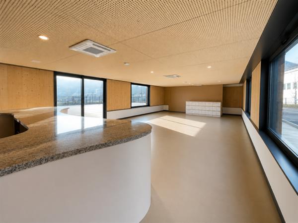 Lamone: Ufficio 1 locale 3