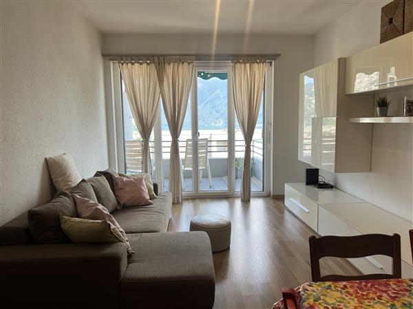 Lugano: Appartamento arredato  3.5 locali