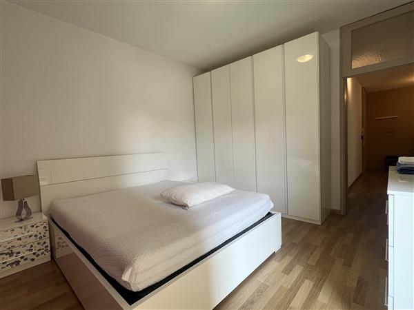 Lugano: Appartamento arredato 3.5 locali 11