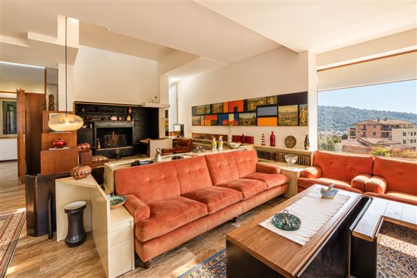 Como: Villa 7 locali 2