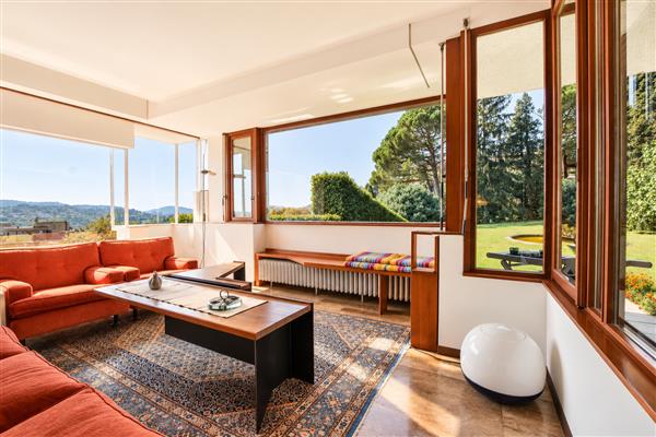 Como: Villa 7 locali 9