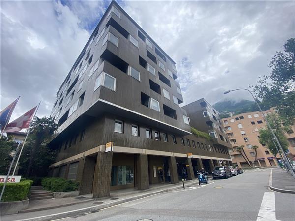 Lugano: Appartamento arredato 2.5 locali 1