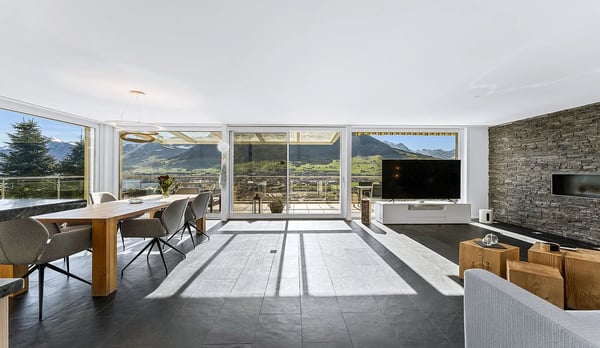 TRAUMHAFTE AUSSICHT SUCHT NEUE GENIESSER – STILVOLL RESIDIEREN ÜBER DEM SEE ***** 3