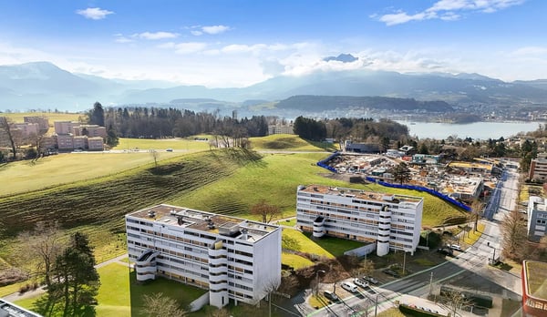 EXKLUSIVE 6.5-ZIMMER-ATTIKA-MAISONETTE IN DER STADT LUZERN – VIEL RAUM FÜR IHRE WOHNIDEEN ***** 15