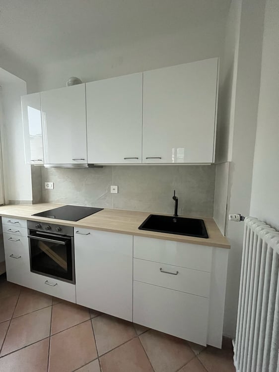 Affascinante Appartamento di 1 Locali nel Cuore di Mendrisio 2