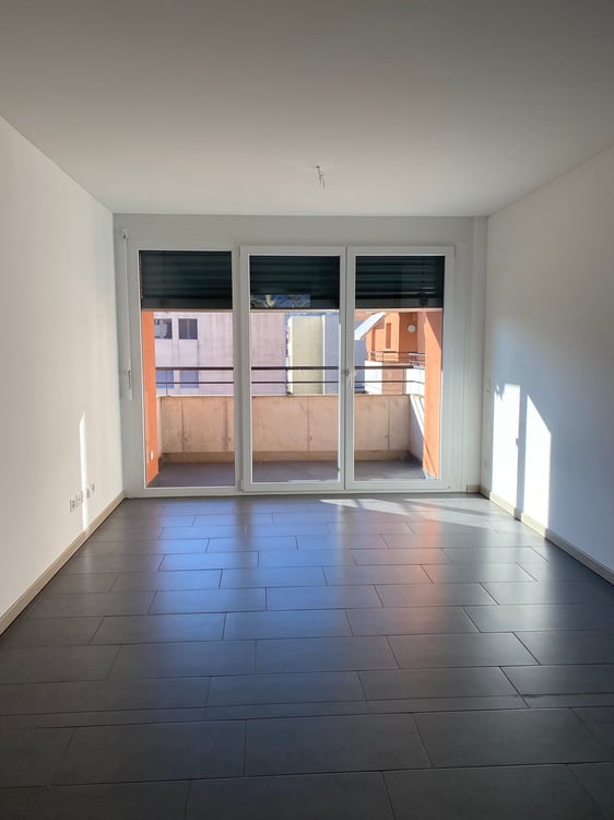 Appartamento 2.5 locali con balcone a Stabio – Disponibile subito 3