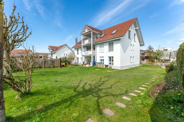 E ganze Stock för sech: sonnegi Familiewohnig 2