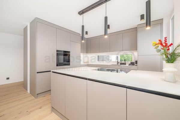 Ihre letzte Chance auf ein exklusives Neubau-DEFH in Kriens 2