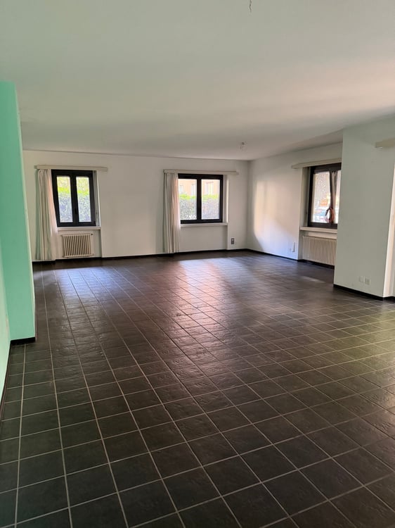 Appartamento di 2 locali con balcone a Lugano – Disponibile subito 1
