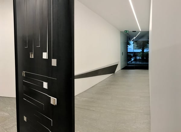 Moderno appartamento con balcone in centro a Chiasso 4