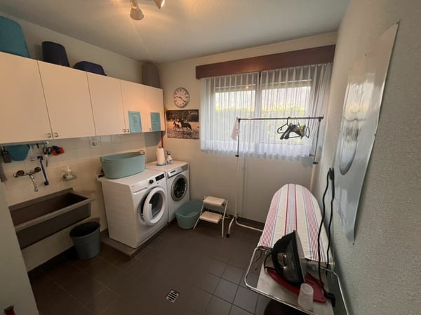 LOSONE - CASA BIFAMILIARE CON GRANDE GIARDINO 27