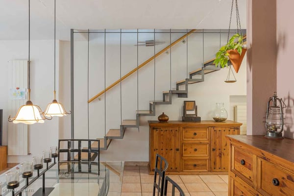 CAPOLAGO – TRADITIONELLES HAUS MIT WEINKELLER: TRADITION UND ERHOLUNG 1