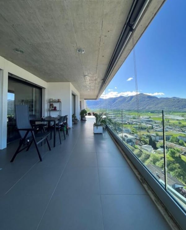 GORDOLA – PENTHOUSE 4.5 ZIMMER, PANORAMABLICK AUF DEN LANGEN SEE/ZWEITE WOHNUNG 6