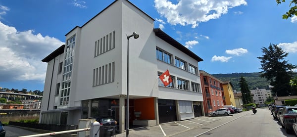 CHIASSO – STABILE COMMERCIALE PER IMPRESE DI ALTO PROFILO 1