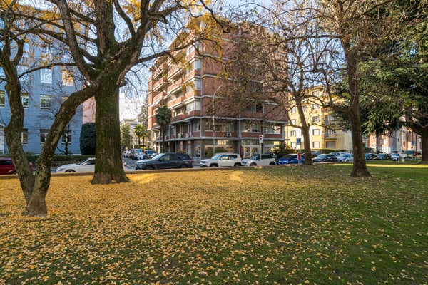 LUGANO – DESIGN MODERNO E AMPI SPAZI DA VIVERE 13