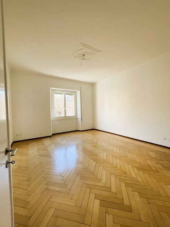 LUGANO – 1.5 LOCALI IN CASA AMADÒ, STABILE PROTETTO 8