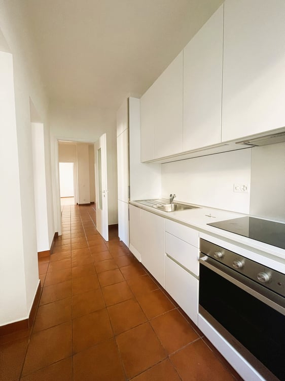 LUGANO – 1.5 LOCALI IN CASA AMADÒ, STABILE PROTETTO 4