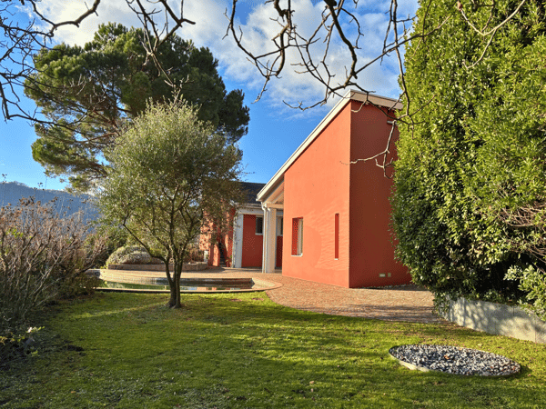 CADRO – ATRIUM HOUSE 4