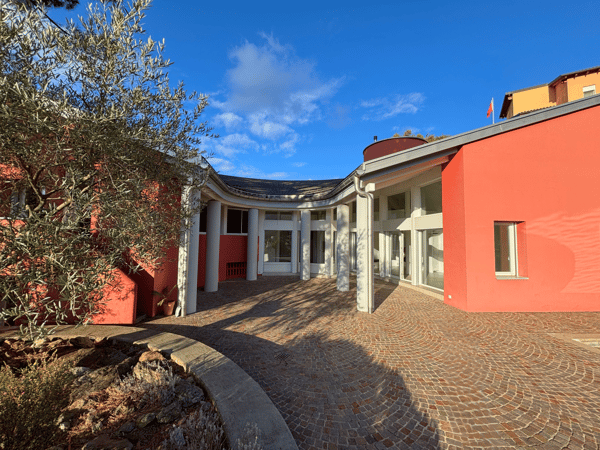 CADRO – ATRIUM HOUSE 3