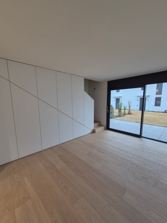 Casa moderna con piscina a Caslano - Disponibile subito 8