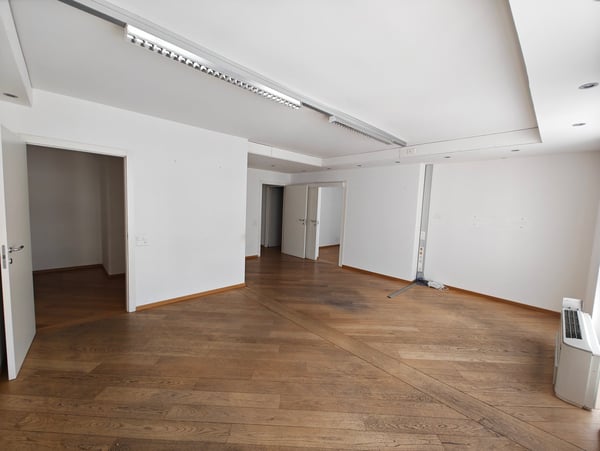 Ufficio luminoso e modulabile in posizione centrale 3