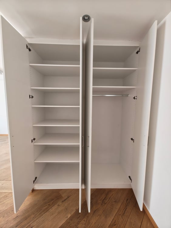 Ufficio luminoso e modulabile in posizione centrale 18