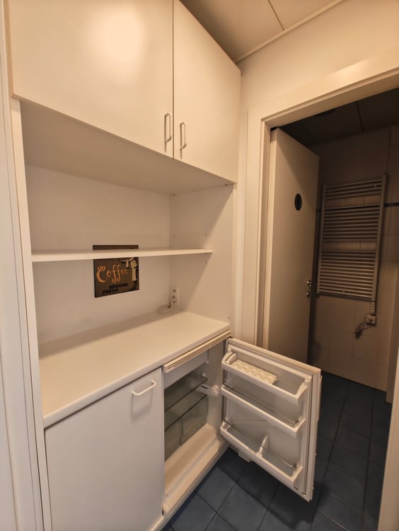 Ufficio luminoso e modulabile in posizione centrale 14