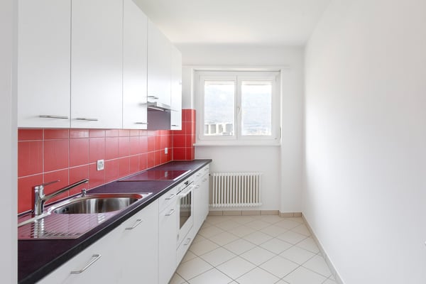 1 locali a Giubiasco al 2° piano 1