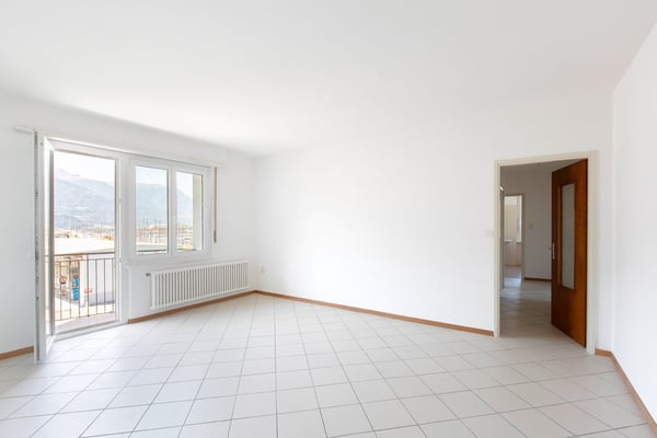 1 locali a Giubiasco al 2° piano 2