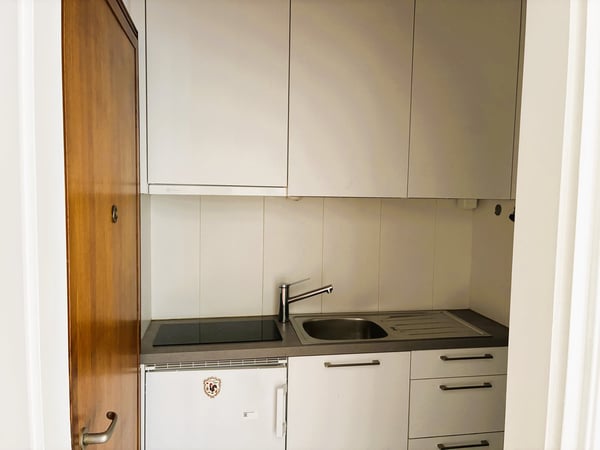 MONOLOCALE A LUGANO-CASSARATE 3