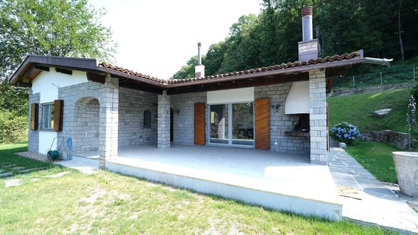 Tesserete - Casa immersa nel verde 1