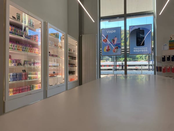 Modern Commercial Space in Central Chiasso 1