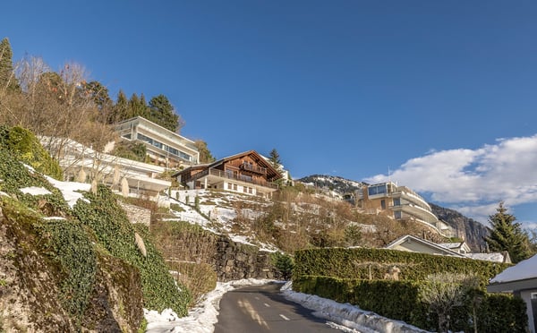 Exklusive Grundstücke mit Villenprojekt – Traumlage für höchste Ansprüche 2