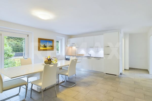 Mehrfamilienhaus Renditeobjekt, komplett renoviert in 2015 1