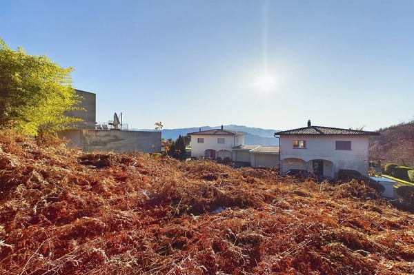 Terreno edificabile a Cademario con vista aperta 1