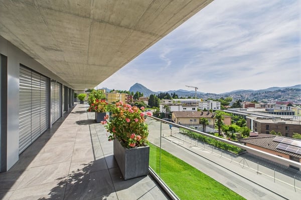 Residenza Vedò - Elegante attico con grandissima terrazza coperta 1