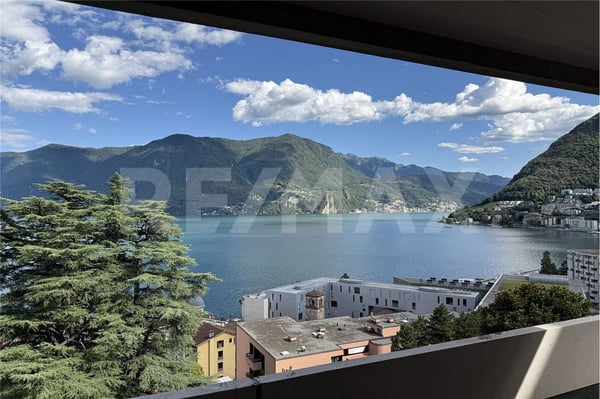 Blick über den See - Renovierte Wohnung mit exklusiver Terrasse in Lugano 2