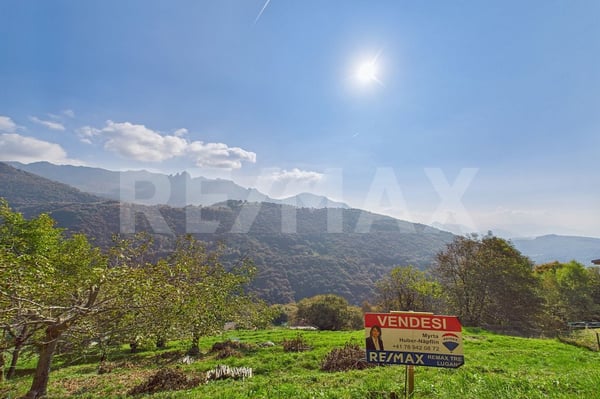 Bauland; sonnig mit Panoramablick, ca. 25 Min. von Lugano entfernt 1